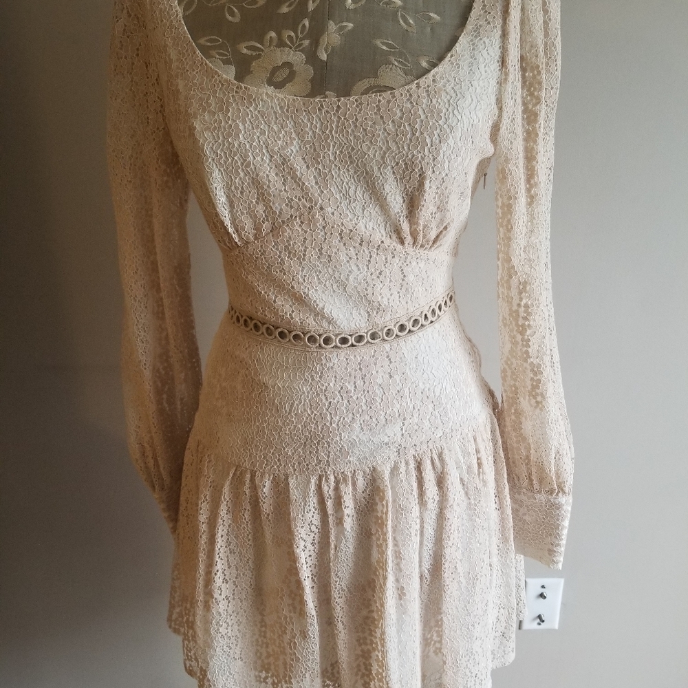 Fashion Union dress, size 4 US, 48% Nylon/26% Cotton/26% Viscose, Beige